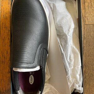 Dr. Scholl's Madison Slip On Black Sneaker Sz. 7.5